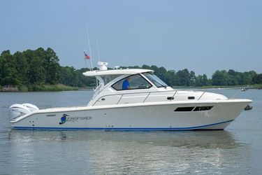 35' Pursuit 2021 Yacht For Sale